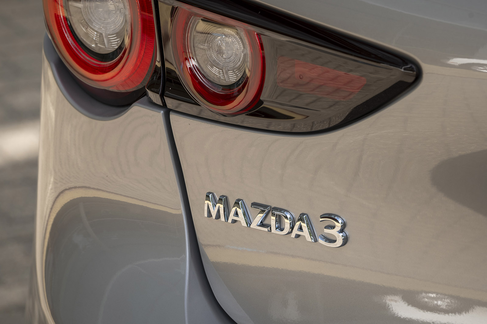 Mazda 3 2024 review badge 26