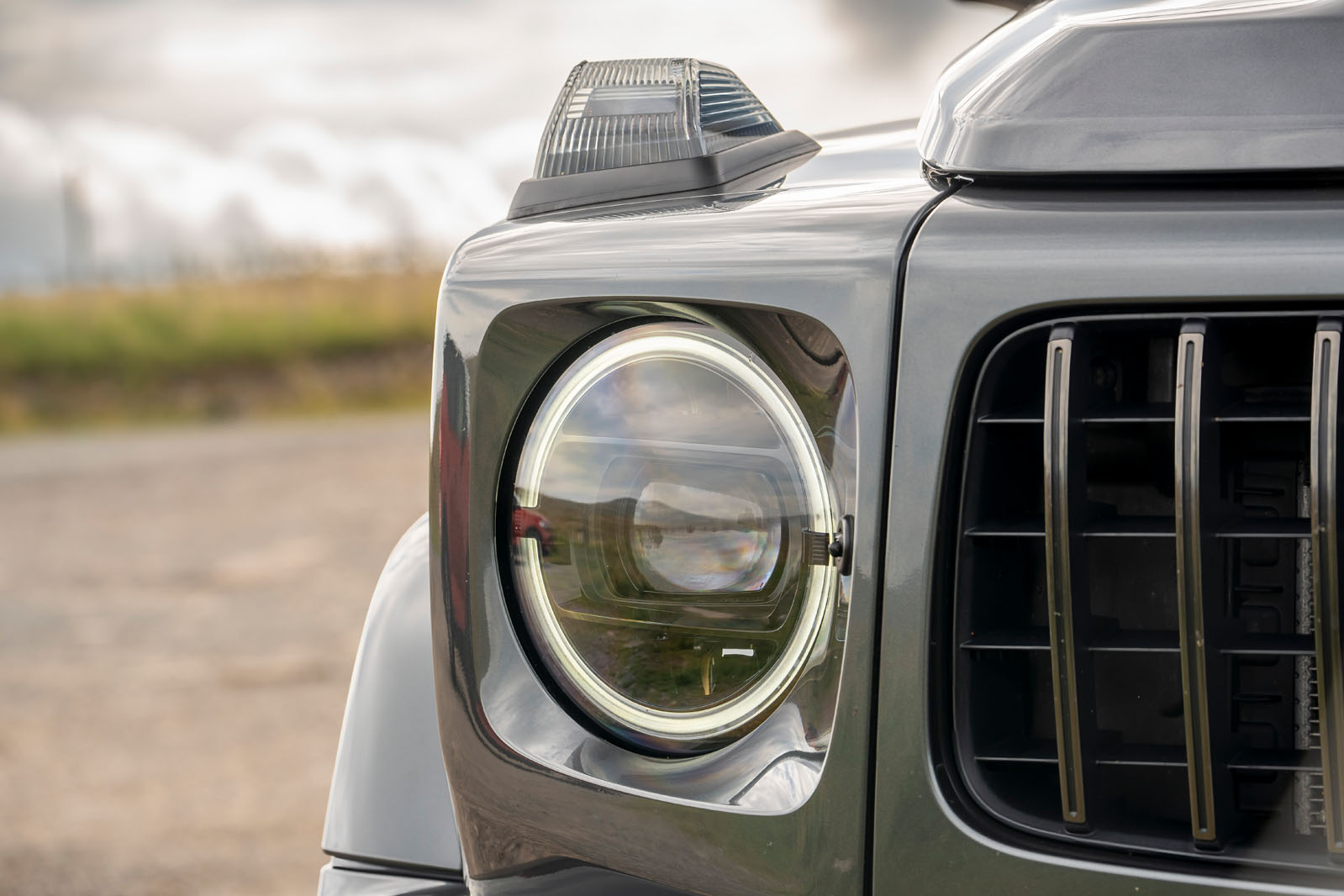 Merc AMG G63 2025 Review headlight 008