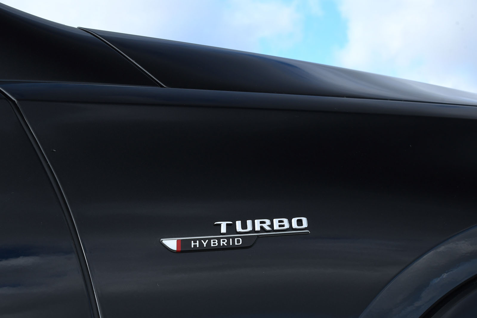 Merc GLE 53 AMG Turbo Hybrid 2025 Review wing detail 8198