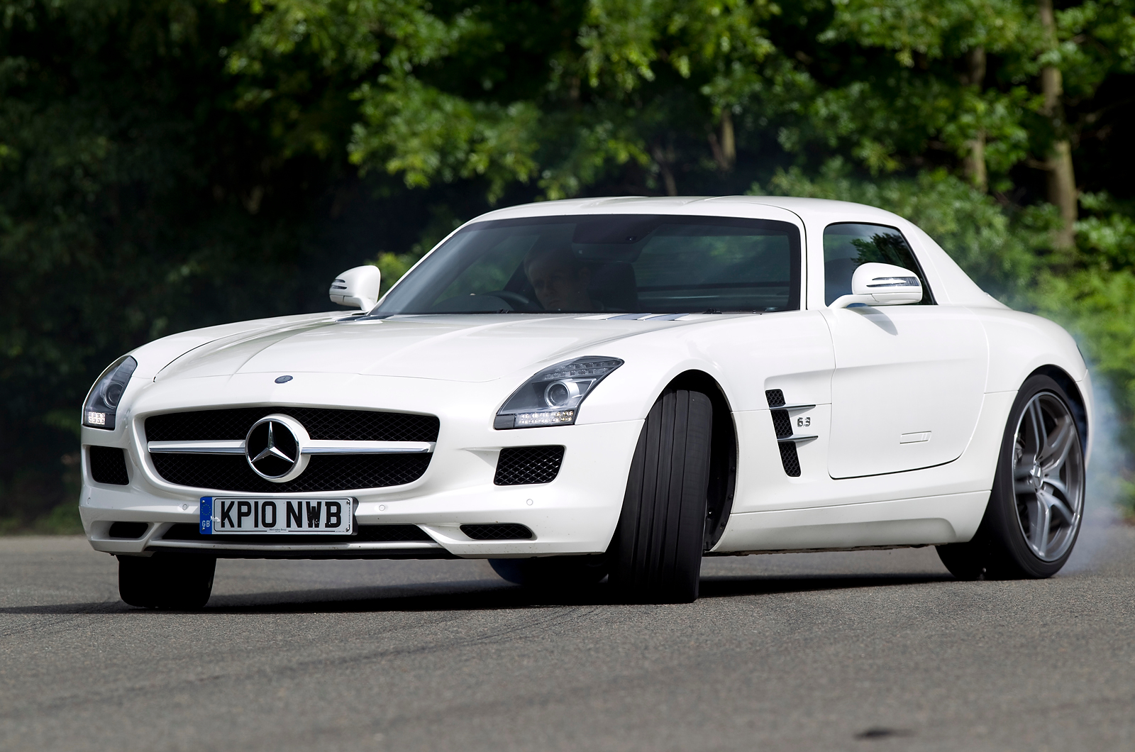 Used Mercedes-AMG SLS 2010-2015 review