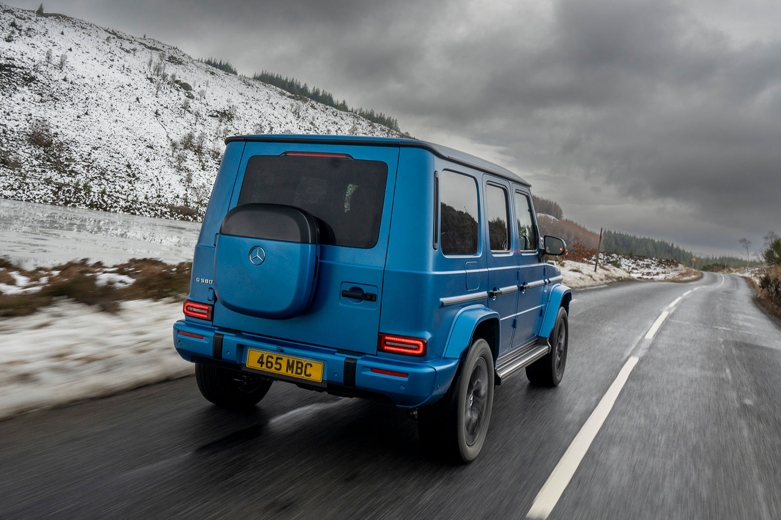 Mercedes G580 review 2025 002 rear tracking