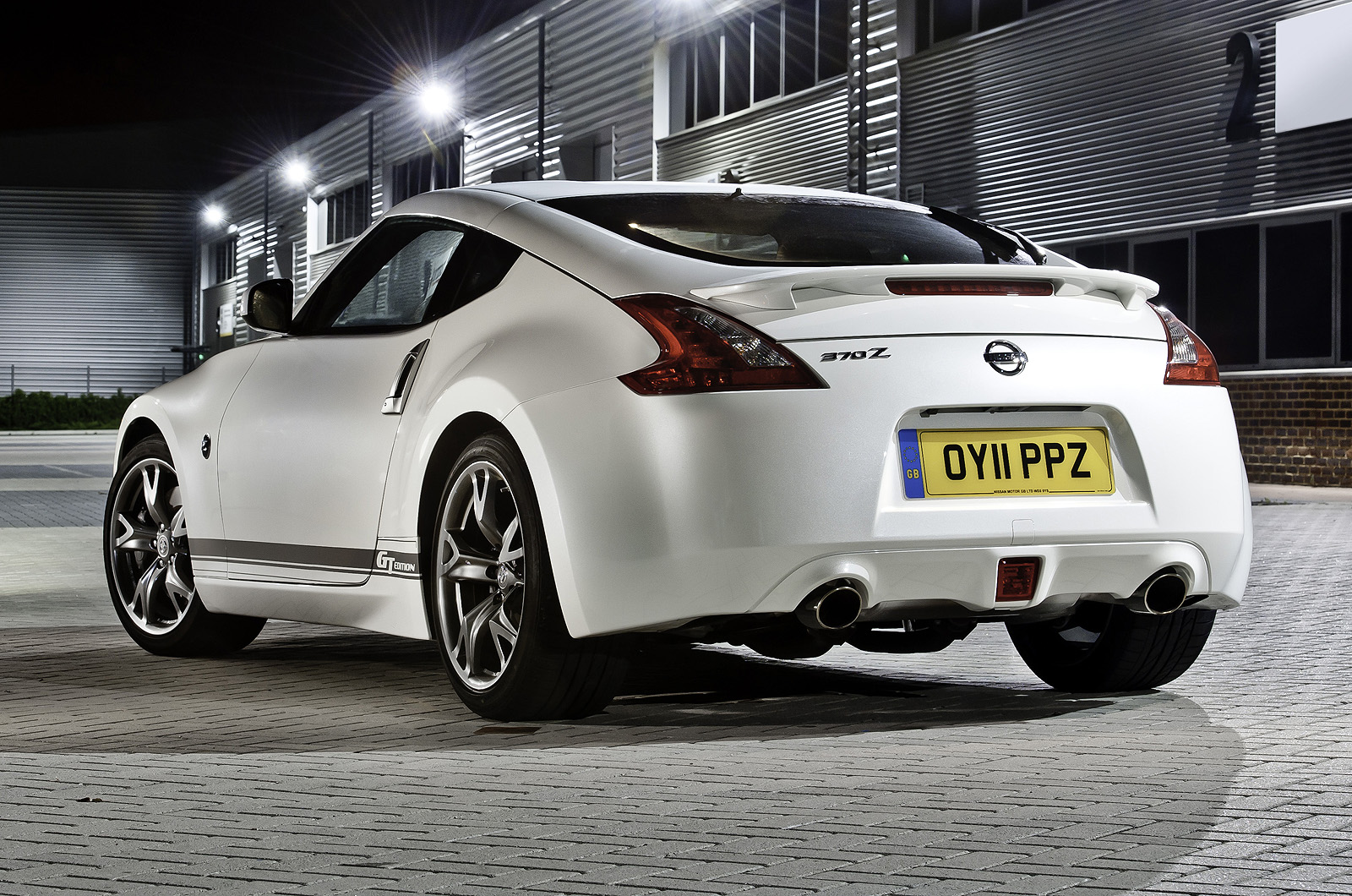 nissan 370z gt edition