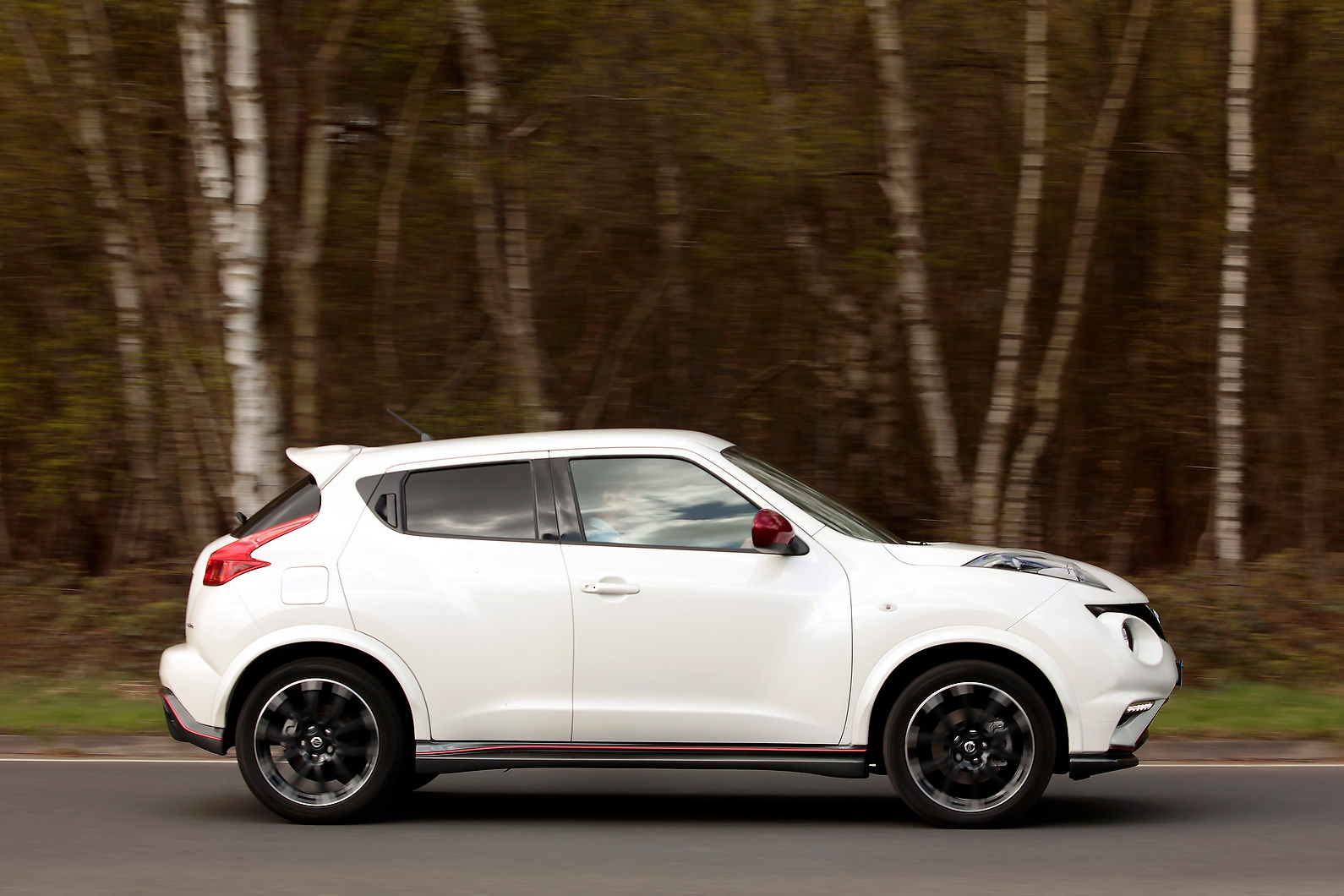 Used Nissan Juke Nismo 2013-2018 review
