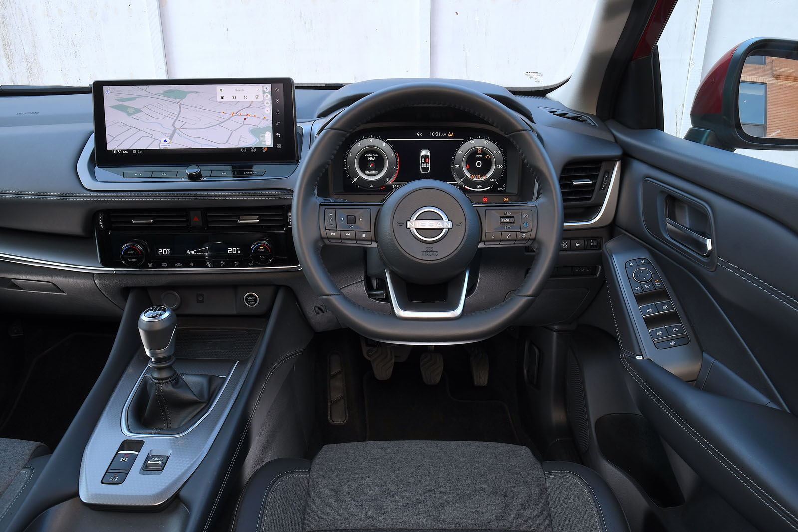 Nissan Qashqai 2025 jb dash 8136