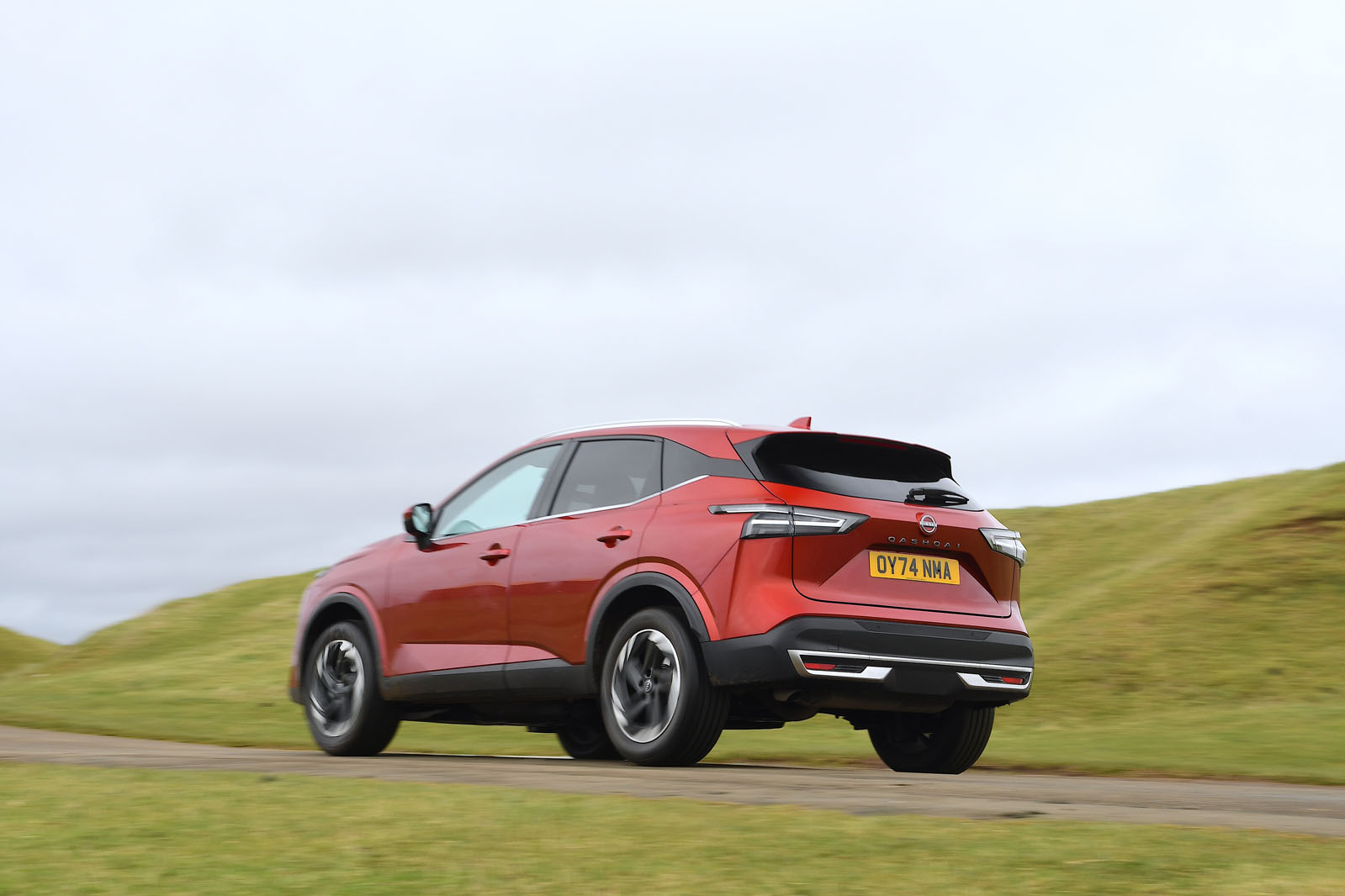 Nissan Qashqai 2025 jb rear action 8154