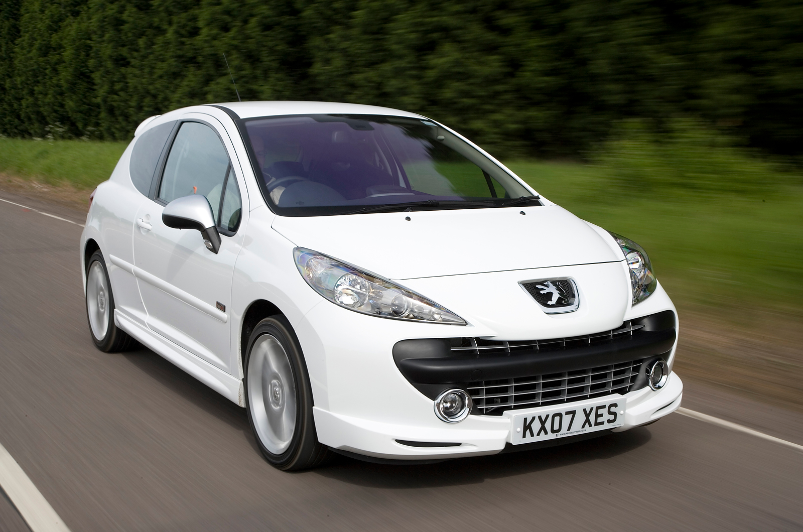 Peugeot 207 (2006 - 2009) used car review, Car review