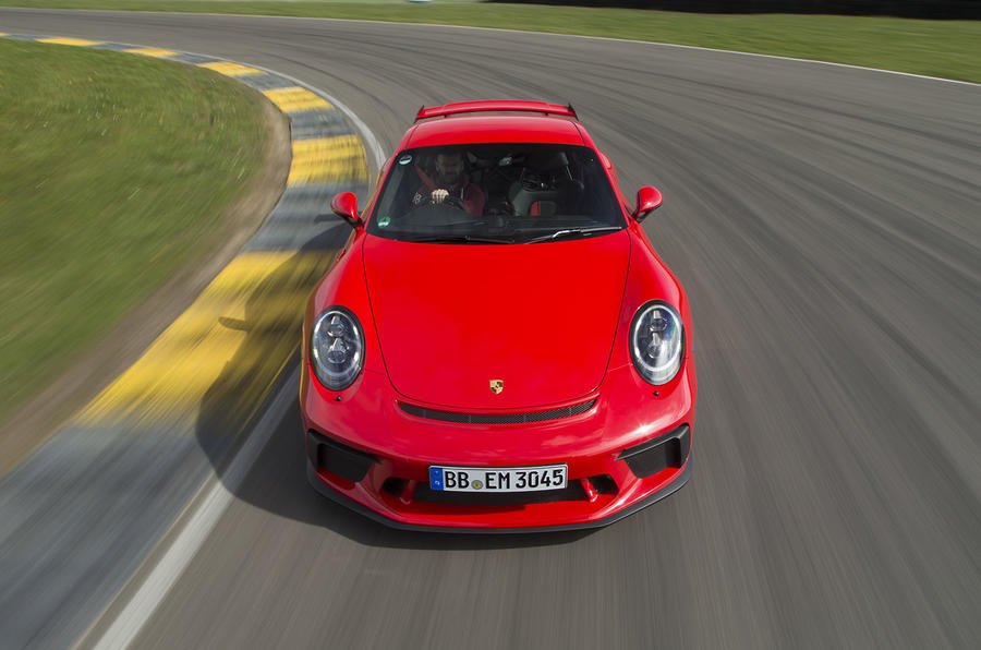 Porsche 911 GT3 top profile