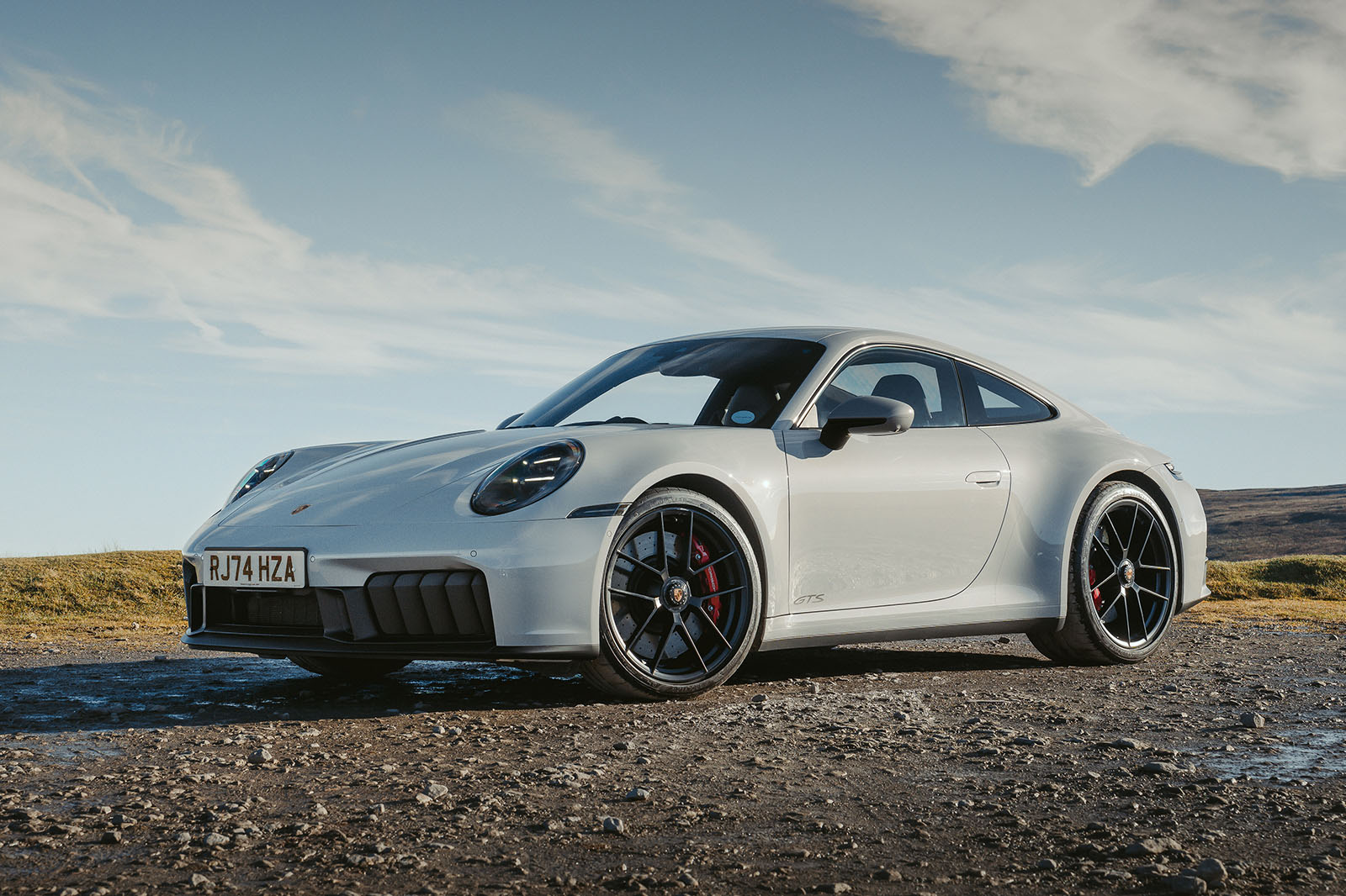 Porsche 911 GTS reveiw 2025 016