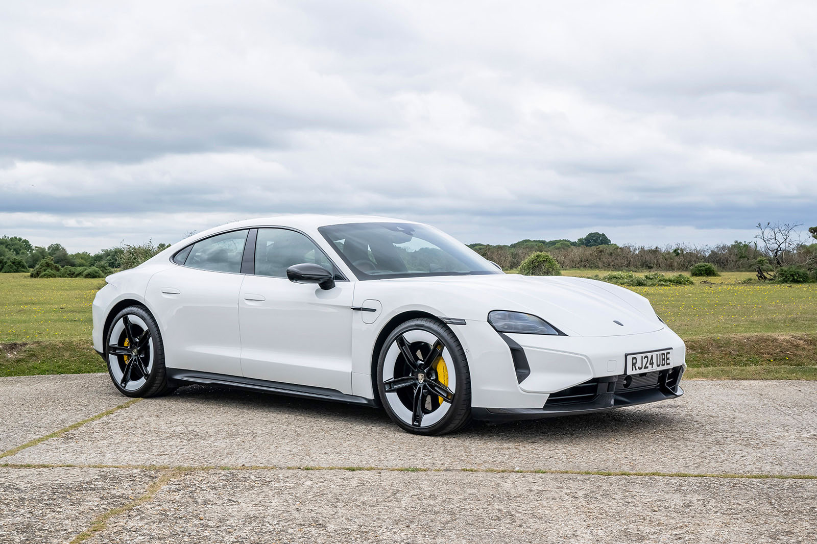 Porsche Taycan Turbo S review 2024 23 static