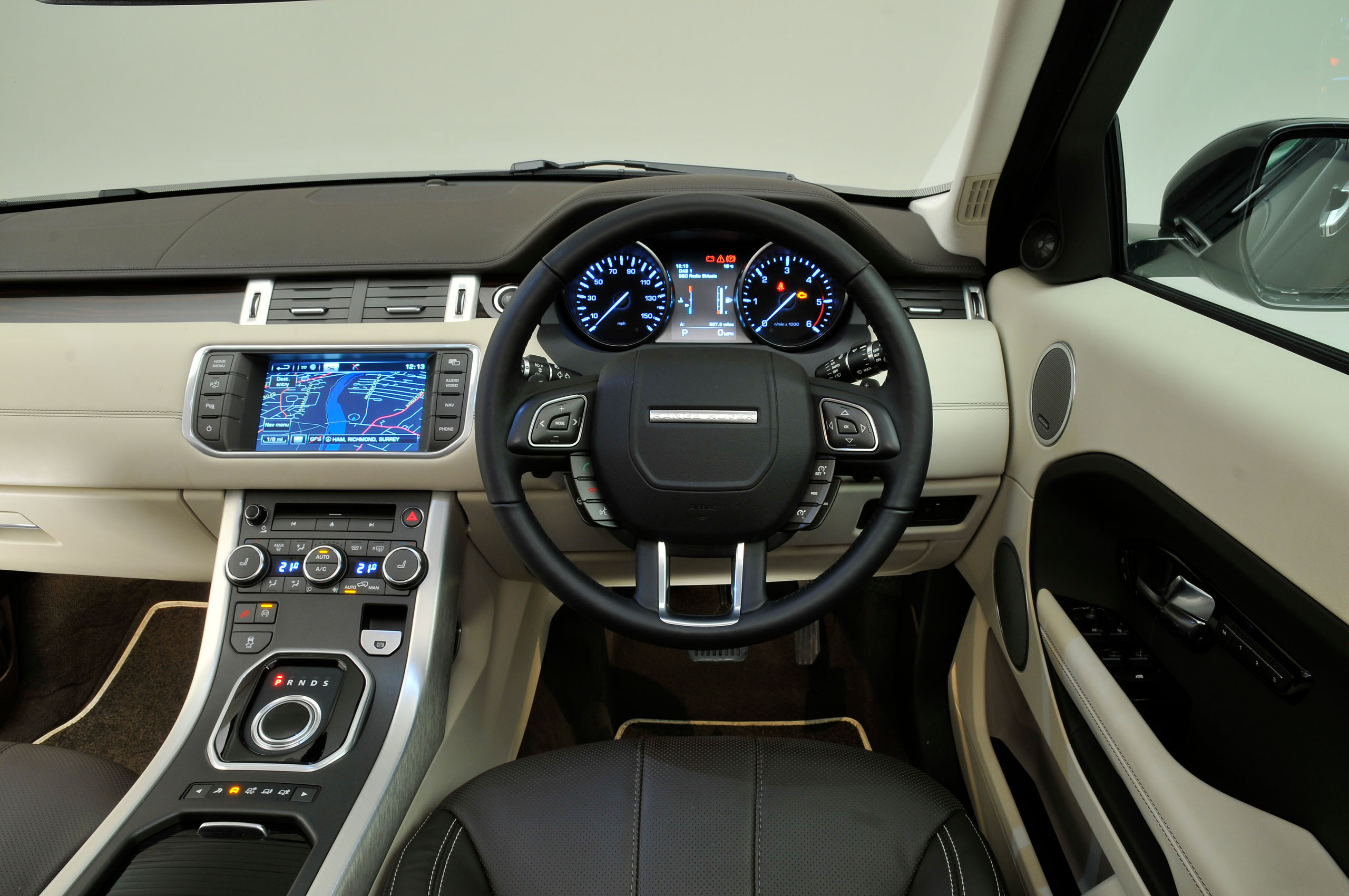 2018 Land Rover Range Rover Evoque Technology