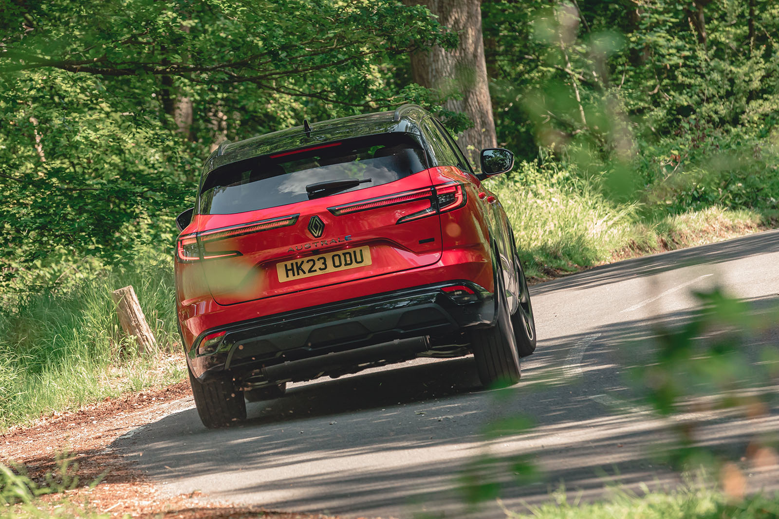 Renault Austral review: this underwhelming SUV reveals Renault UK's true  colours