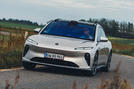 nio-et5-touring-review-2023-01-cornering-front taciki.ru