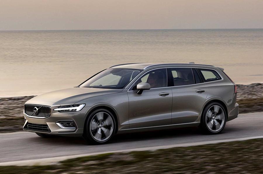 1 Volvo v60 2018 review hero front