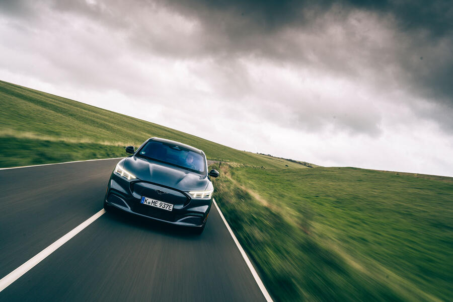 15-ford-mustang-mach-e-2021-uk-first-drive-on-road-nose.jpg?itok=QvUnul-0