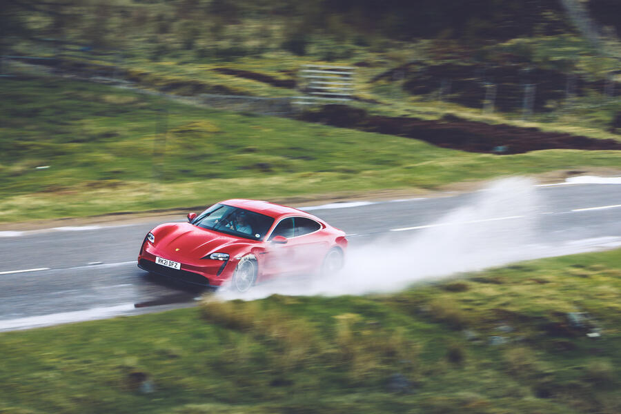 19 Porsche taycan ne250 roadtrip 2021 day 1 19