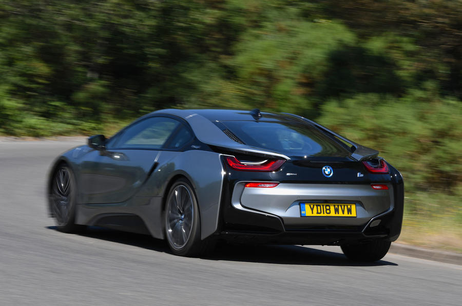2 Bmw i8 coupe 2018 uk fd hero rear 1