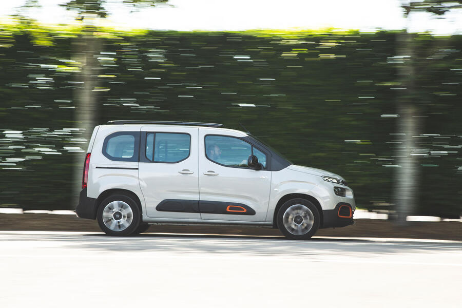 2-citroen-berlingo-2019-lt-hero-side.jpg