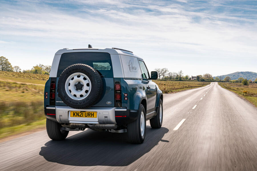 2-land-rover-defender-hard-top-commercial-90-uk-fd-hero-rear.jpg?itok=DPrK-ONx