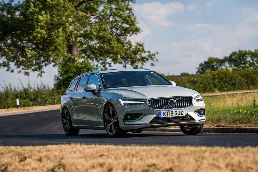 Volvo V60 D4 Inscription 2018 UK First Drive | Autocar