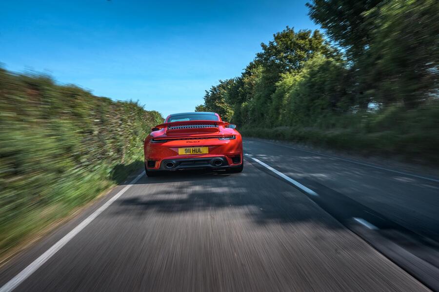 22-porsche-911-turbo-s-2020-uk-fd-tracking-rear.jpg?itok=6q95RkHd