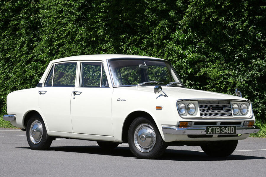 29 Toyota corona