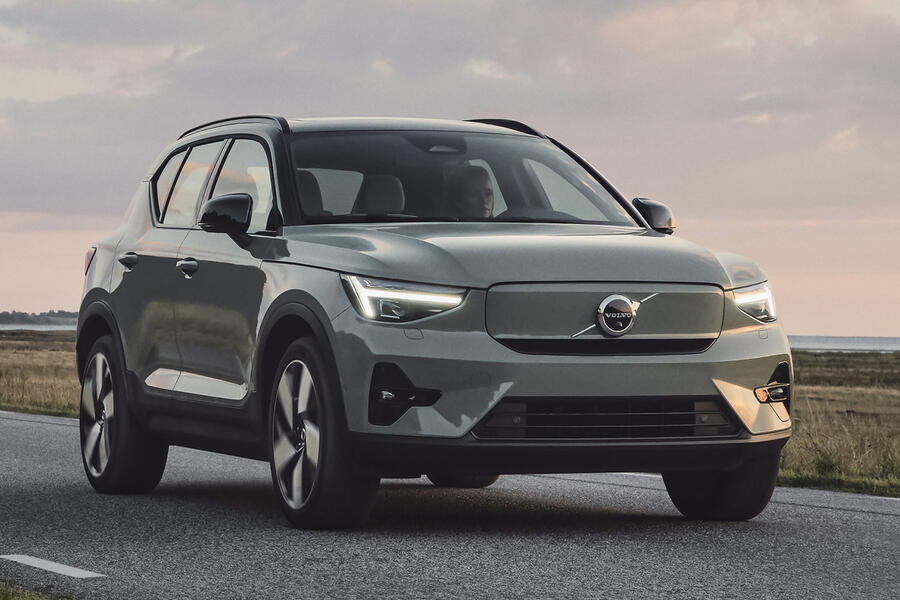 Volvo updates XC40 Recharge design, adds singlemotor C40 Autocar