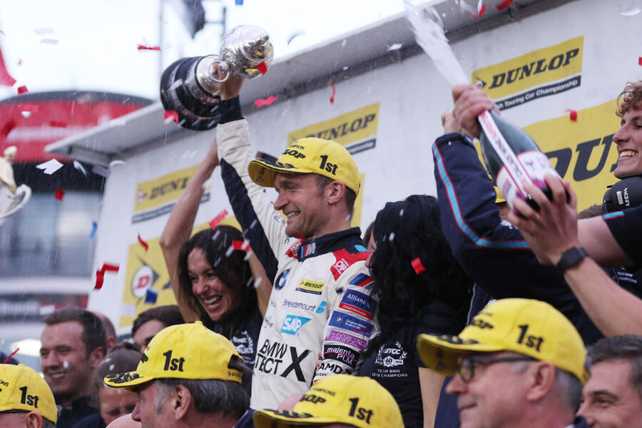 5 Motorsport hero colin turkington trophy