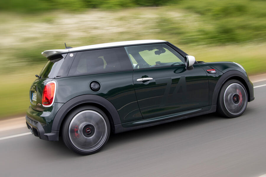 86-mini-jcw-anniversary-official-images-