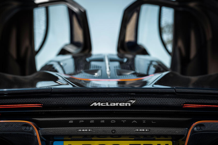 9-mclaren-speedtail-2020-uk-fd-doors.jpg