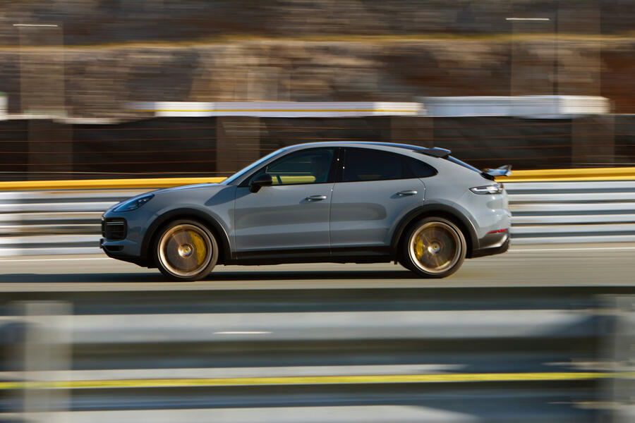 97-porsche-cayenne-gt-2021-official-reveal-hero-side.jpg?itok=fchziDdf