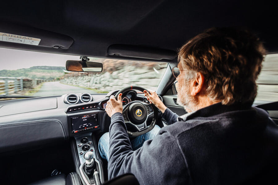 98 Lotus evora shoulder