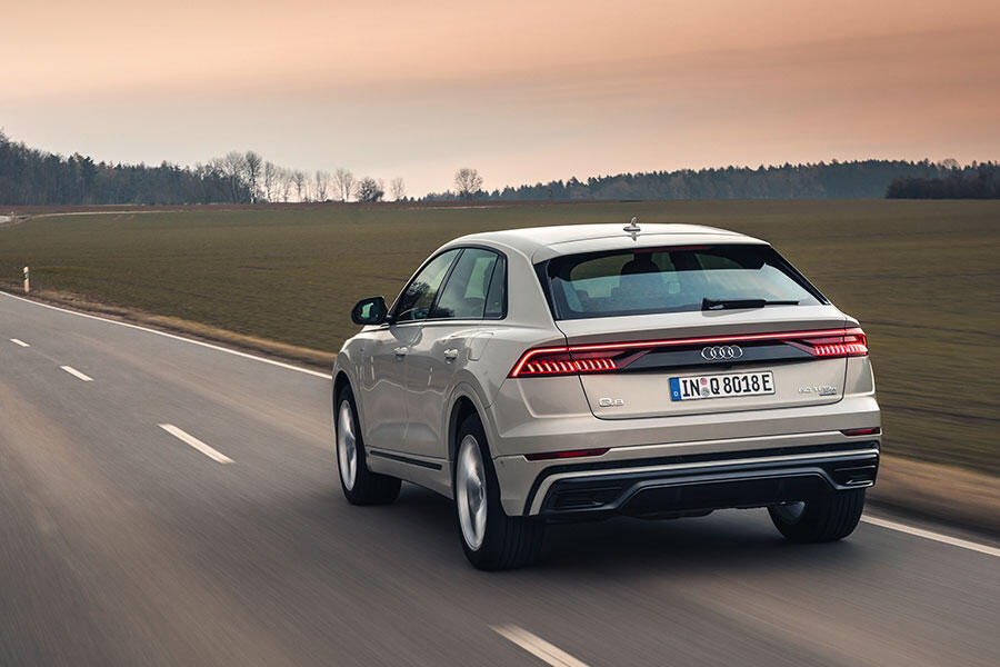 Audi plug online in hybrid models