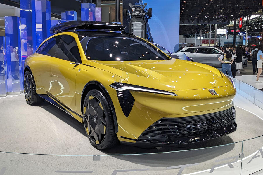 Buick Electra LT at Beijing motor show