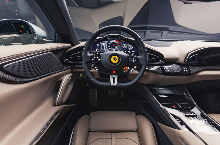 ferrari-purosangue-2023-dashboard.jpg?itok=dHEXwJfW