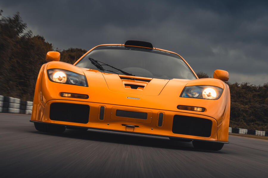 McLaren F1 GTR front tracking