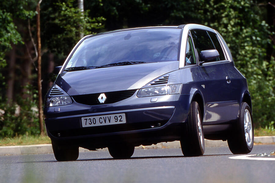 Renault Avantime â€“ front cornering