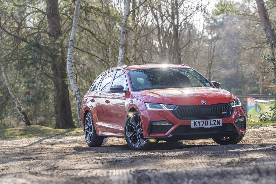 2022 Skoda Octavia RS Review: A Familiar Sense of Power - Online Car  Marketplace for Used & New Cars