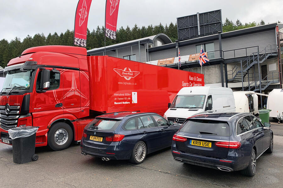 spa_classic_pitlane.jpg?itok=YIIXj-Af