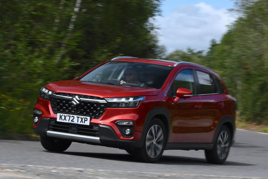 Suzuki S-Cross driving â€“ front quarter