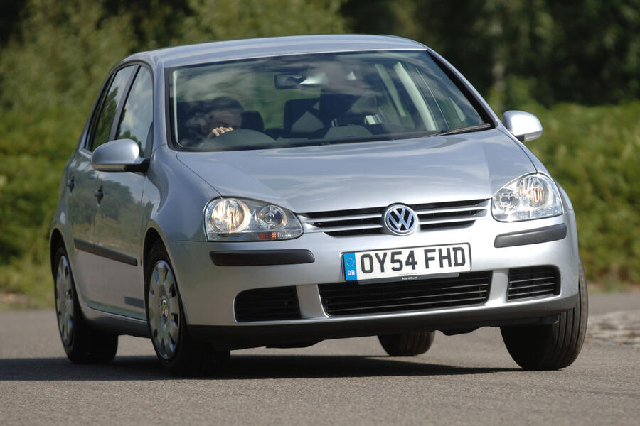 2005 Volkswagen Golf â€“ front cornering