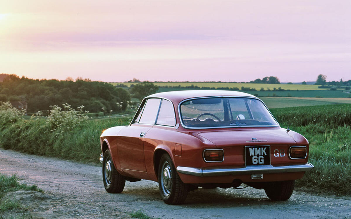 91. 1968 Alfa Romeo 1750 GTV