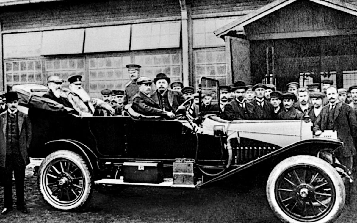 The first car ever made by every car-making country | Autocar