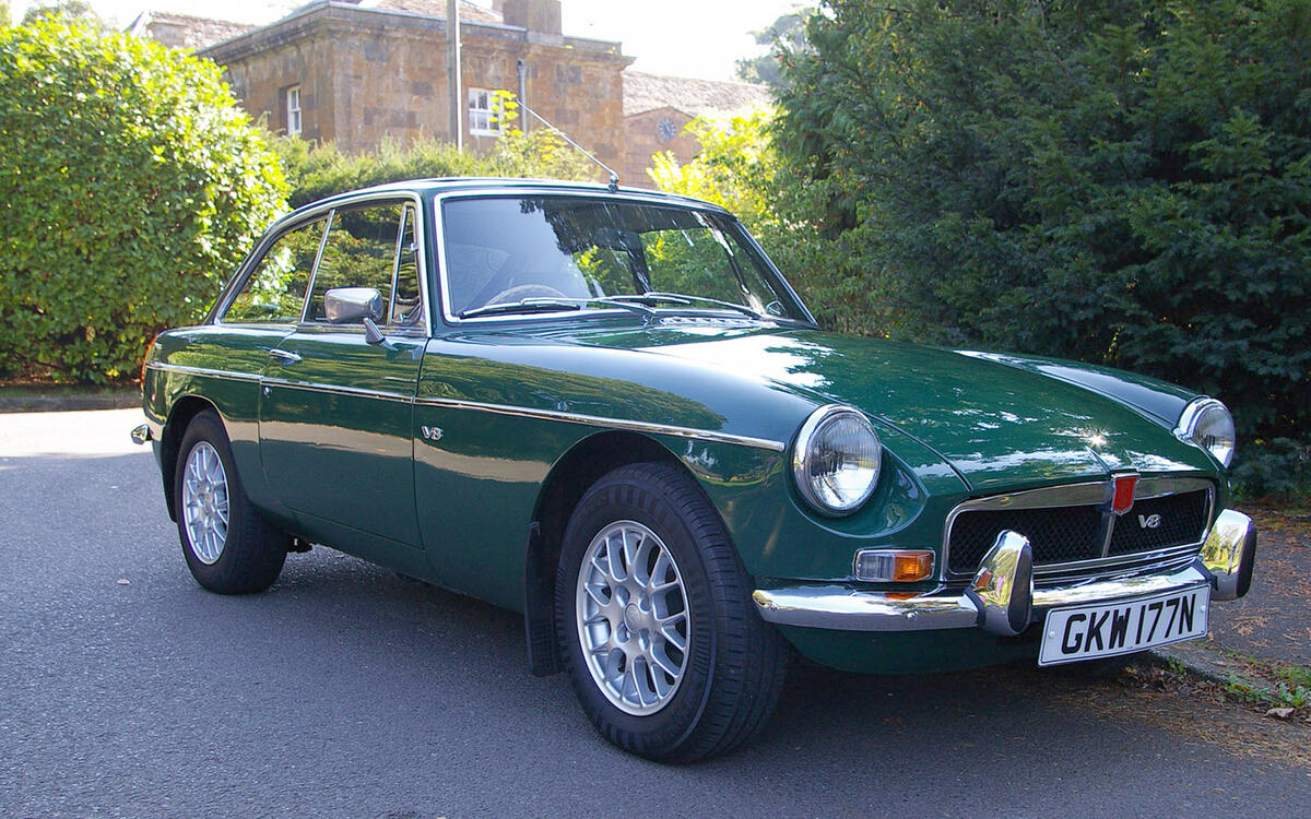 MGB GT V8 – a British Leyland Classic? | Autocar