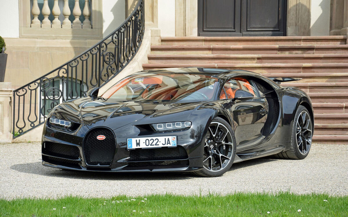 In pictures: how they make a Bugatti Chiron | Autocar