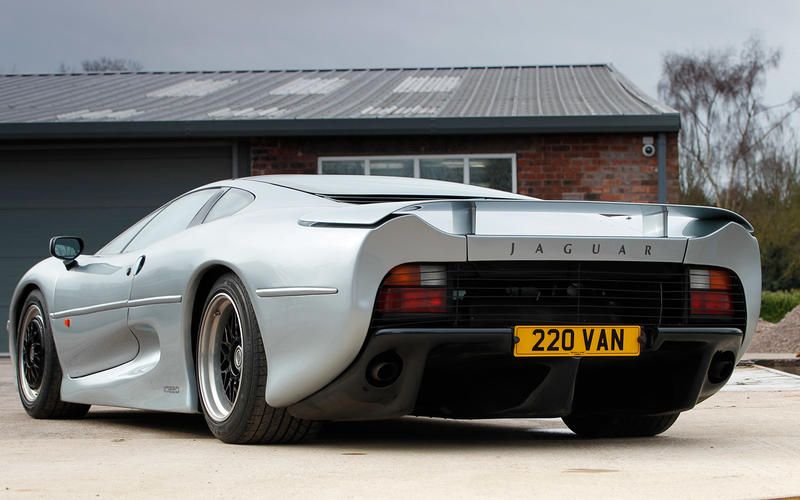 xj220 rear lights