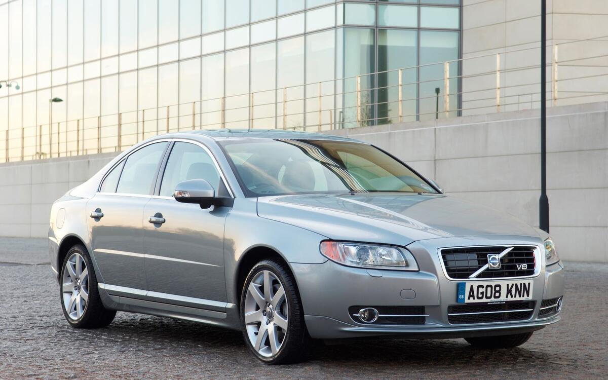 Volvo S80 V8 (2006-2015)