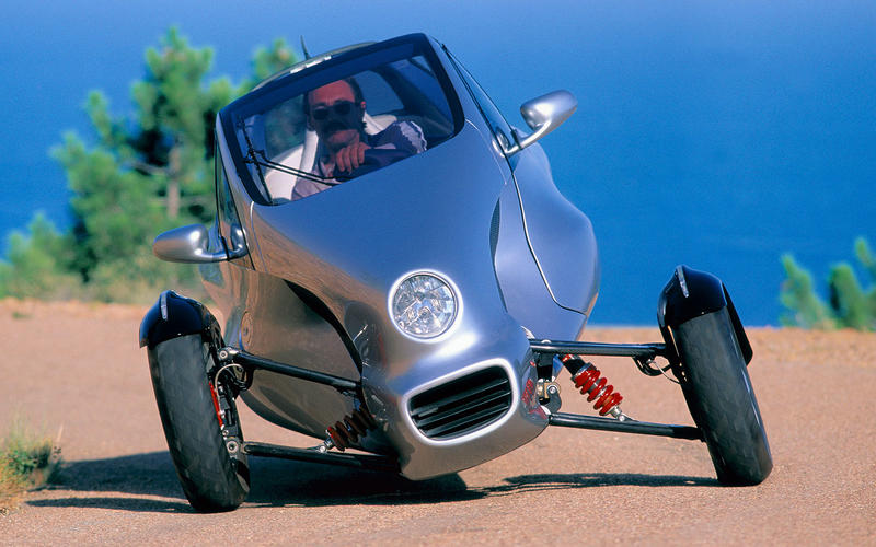 prototype 3 wheeled leaning car