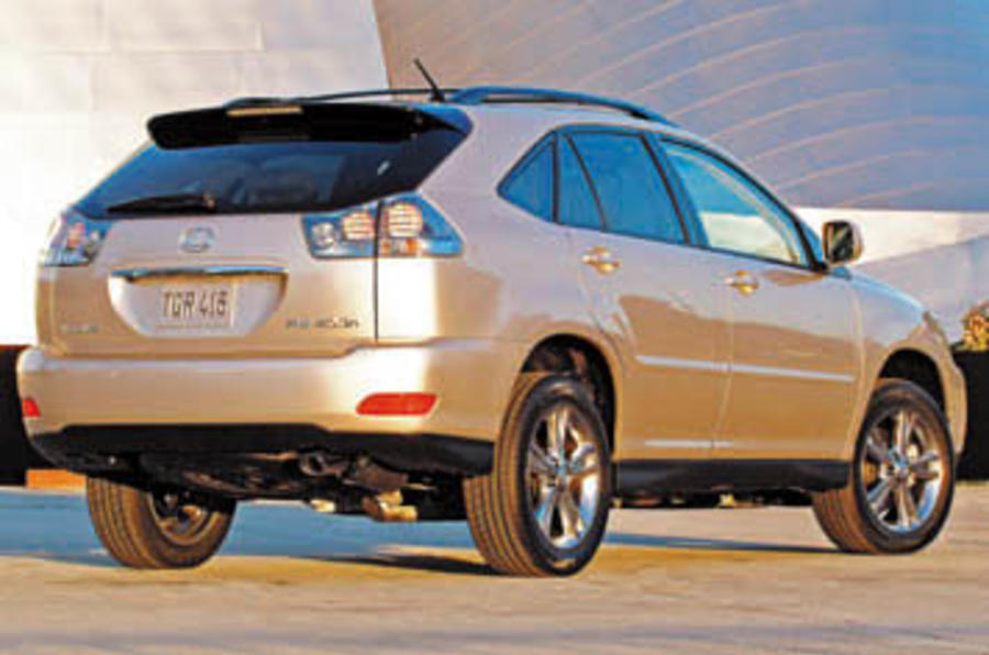 Lexus rx400h расход топлива