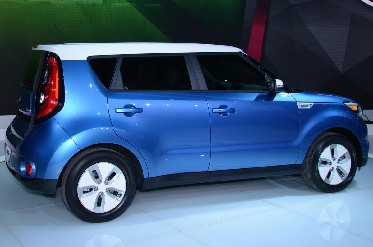 Wraps come off the Kia Soul EV at Chicago motor show | Autocar