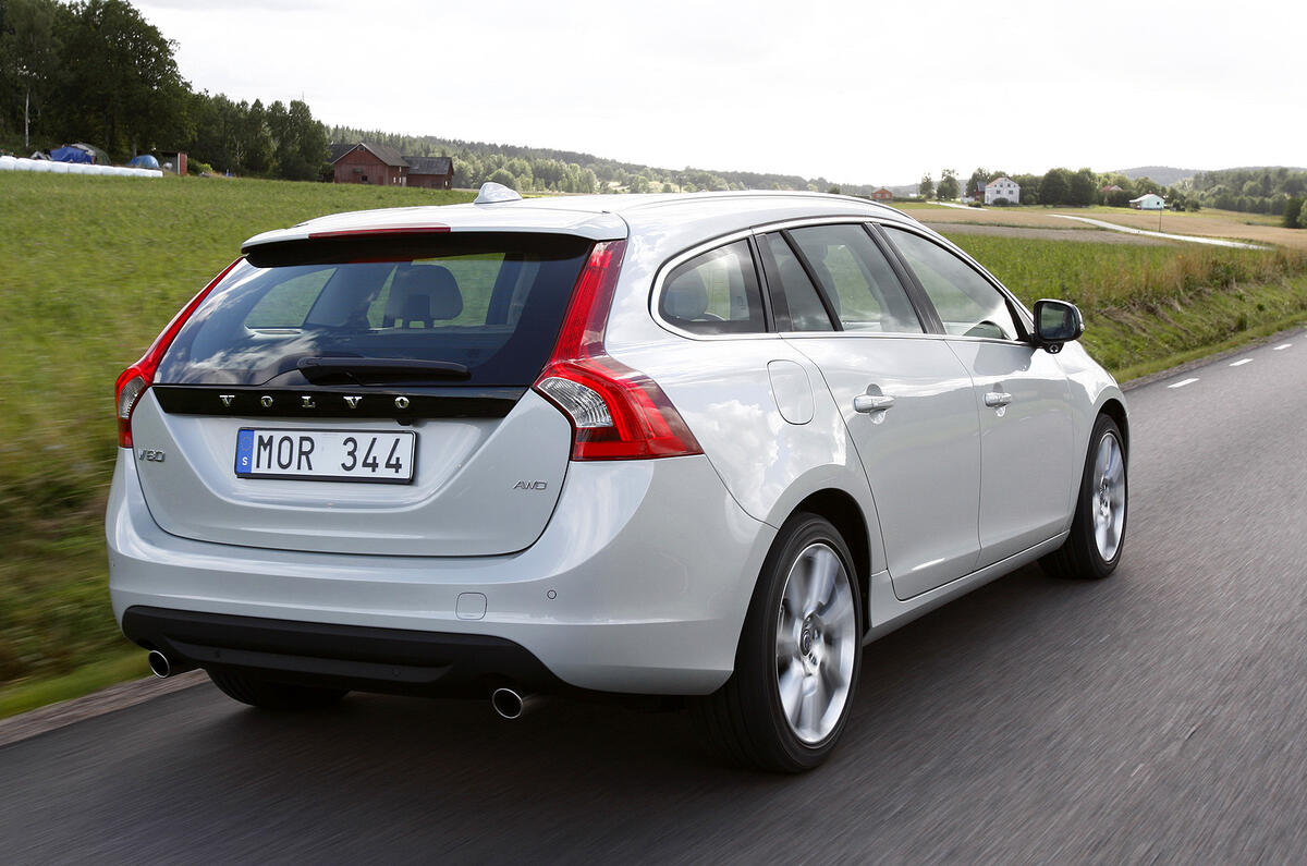 Volvo V60 D5 AWD review | Autocar